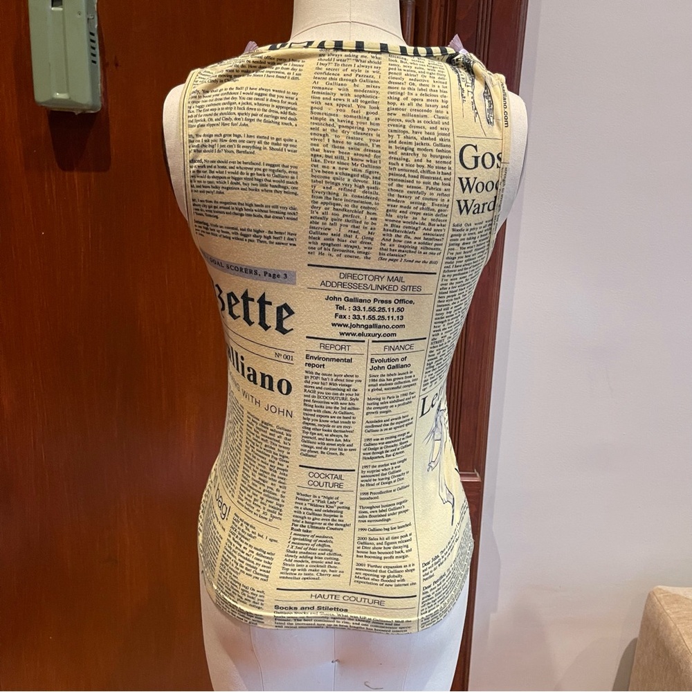 John Galliano RARE Vintage Newspaper Print Tank top Y2K - Picture 2 of 5